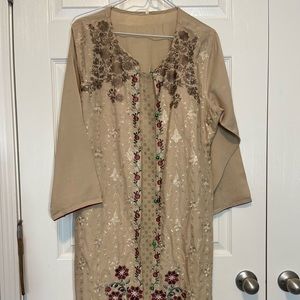 Pakistani/indian shalwar kameez